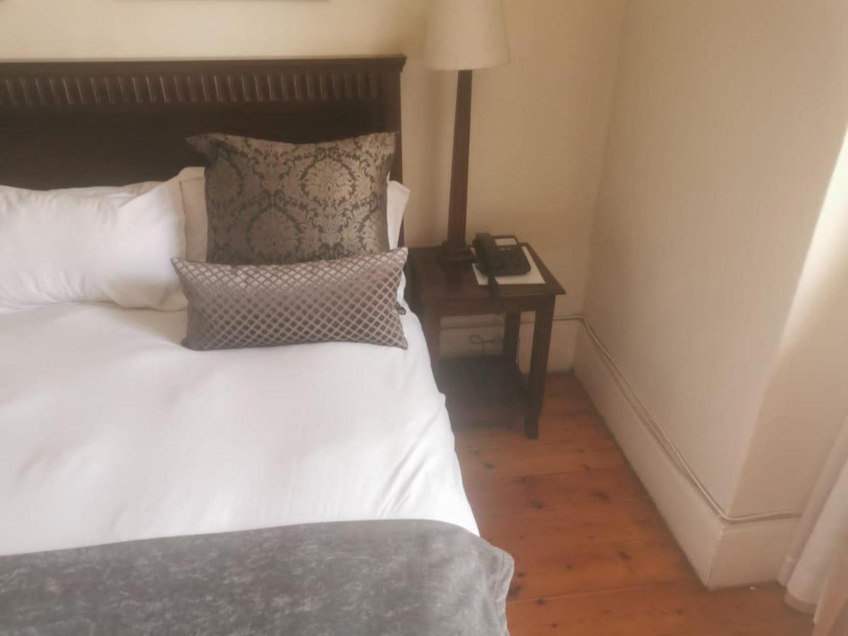 Tom'S Place Guest House Harrismith Buitenkant foto